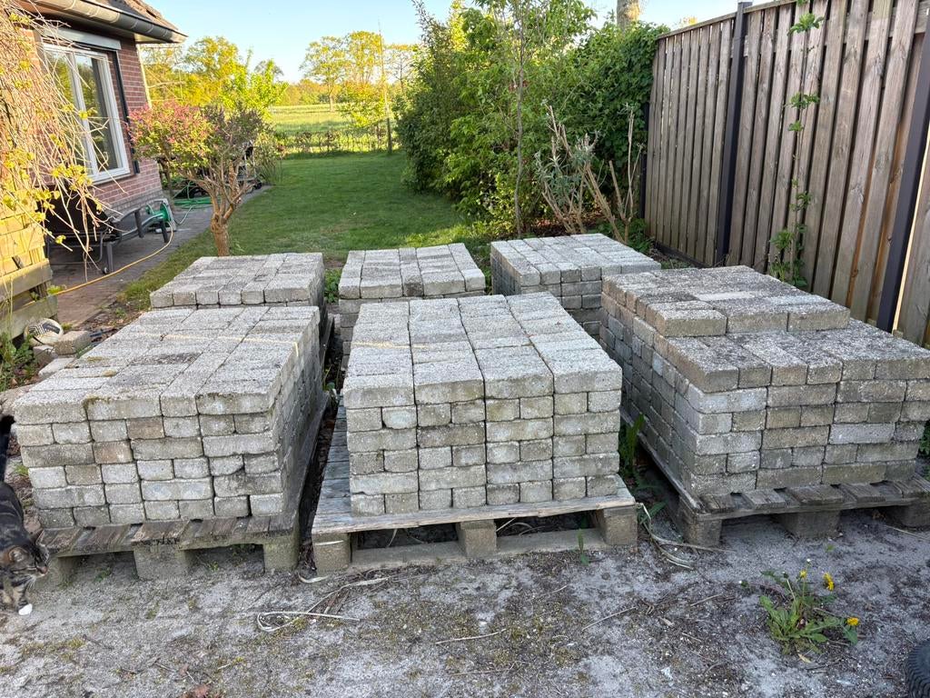 Betonstenen 150 m2, GRATIS af te halen, Ophalen, Gebruikt, 10 m² of meer, Beton