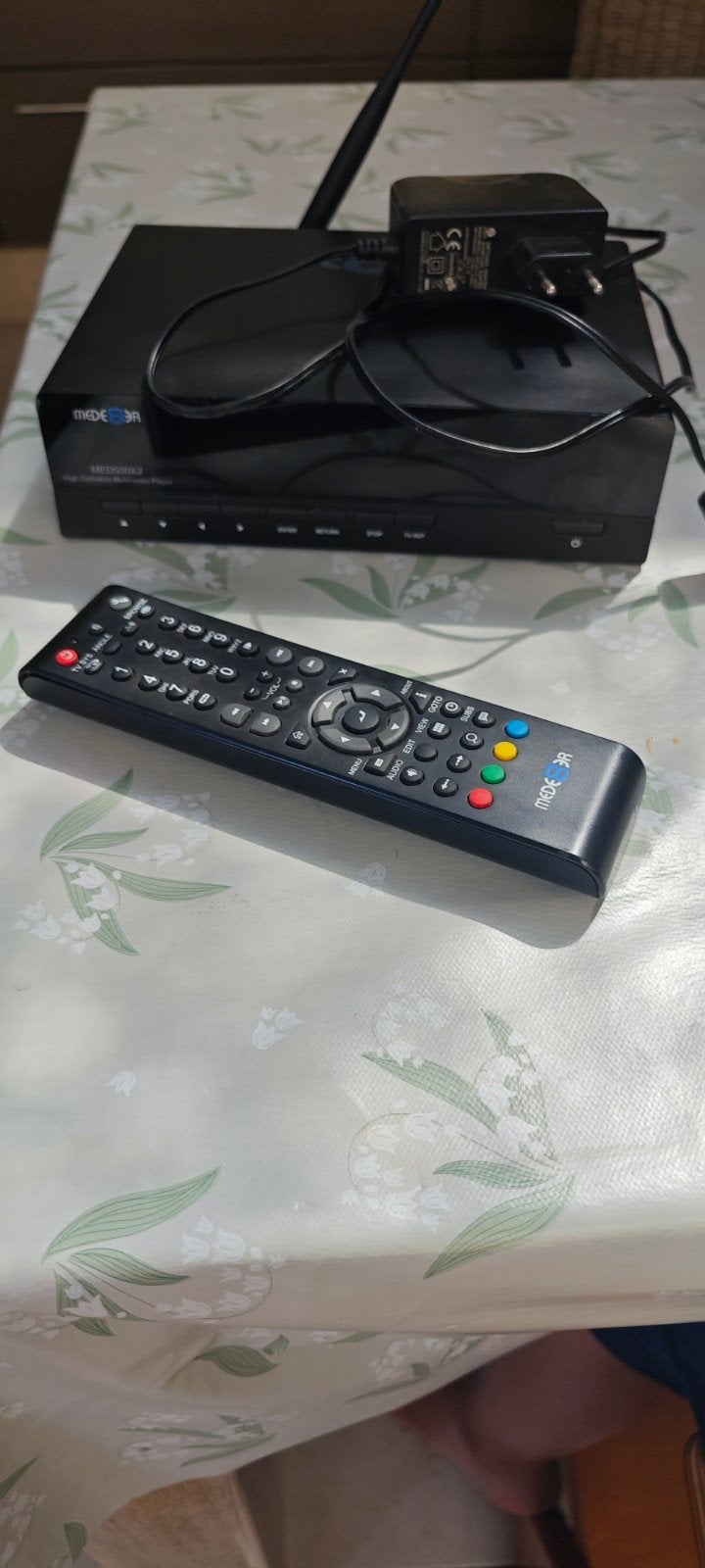 Mede8er MED500X met 320GB HDD, Ophalen of Verzenden, Gebruikt