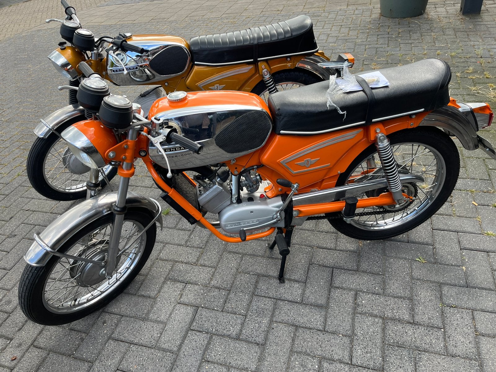 517-50-LO MOTORFIETSJE, Ophalen, KS50, Zo goed als nieuw, 50 cc