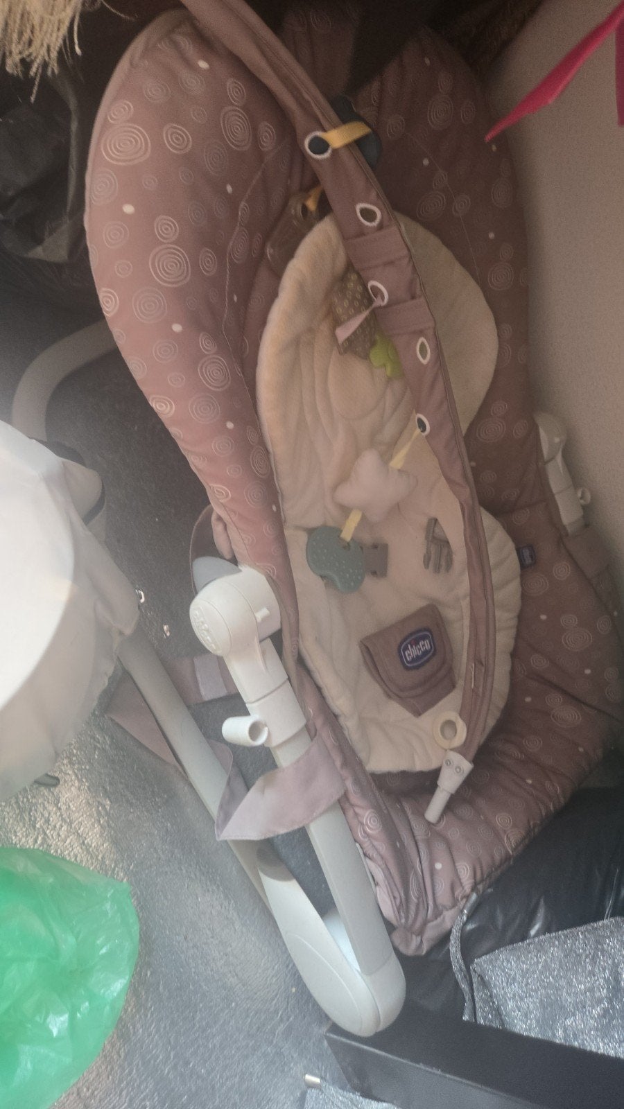 Chicco wipstoel/babyzitje Moetweg !, Ophalen, Zo goed als nieuw, Overige typen, Gordel(s)