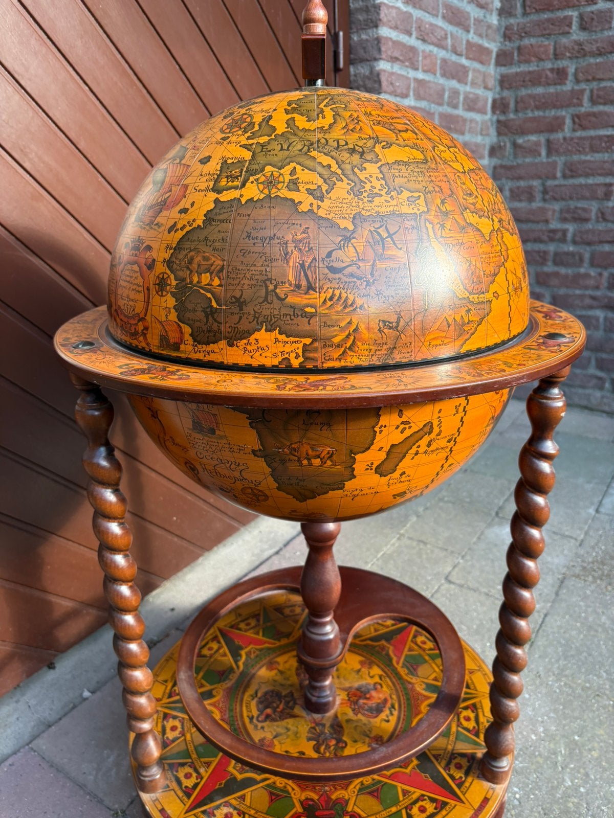ITALIAANSE bar globe drank wereldbol globebar barglobe, Huis en Inrichting, Woonaccessoires | Wereldbollen, Ophalen, Zo goed als nieuw
