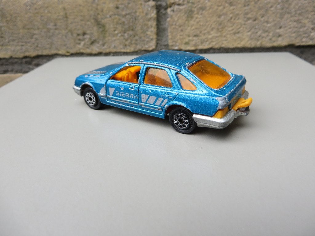 Majorette No 272 Ford Sierra blauw, Ophalen of Verzenden, Gebruikt, Auto
