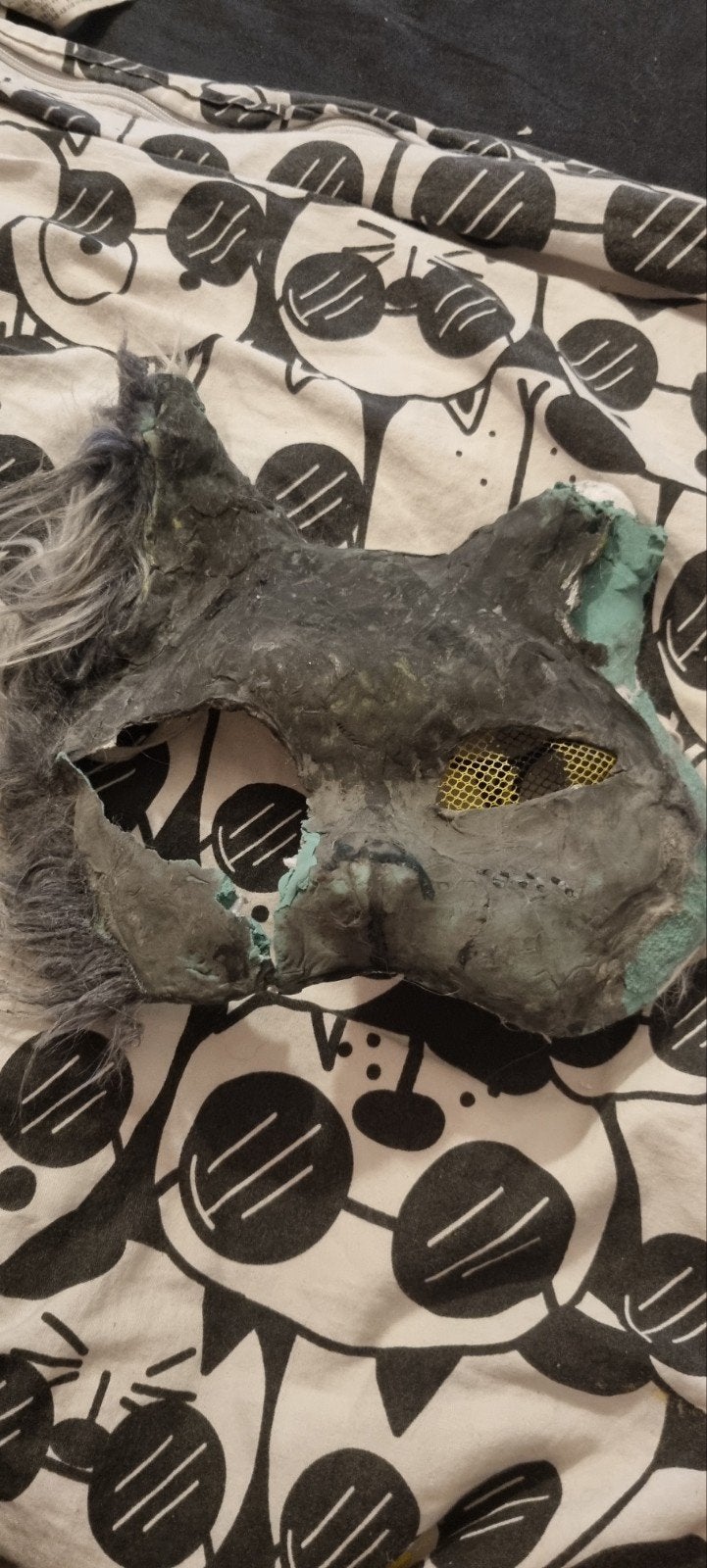 Opknap masker (hond heeft hem gesloopt), Ophalen, Gebruikt, Dieren, Overige materialen