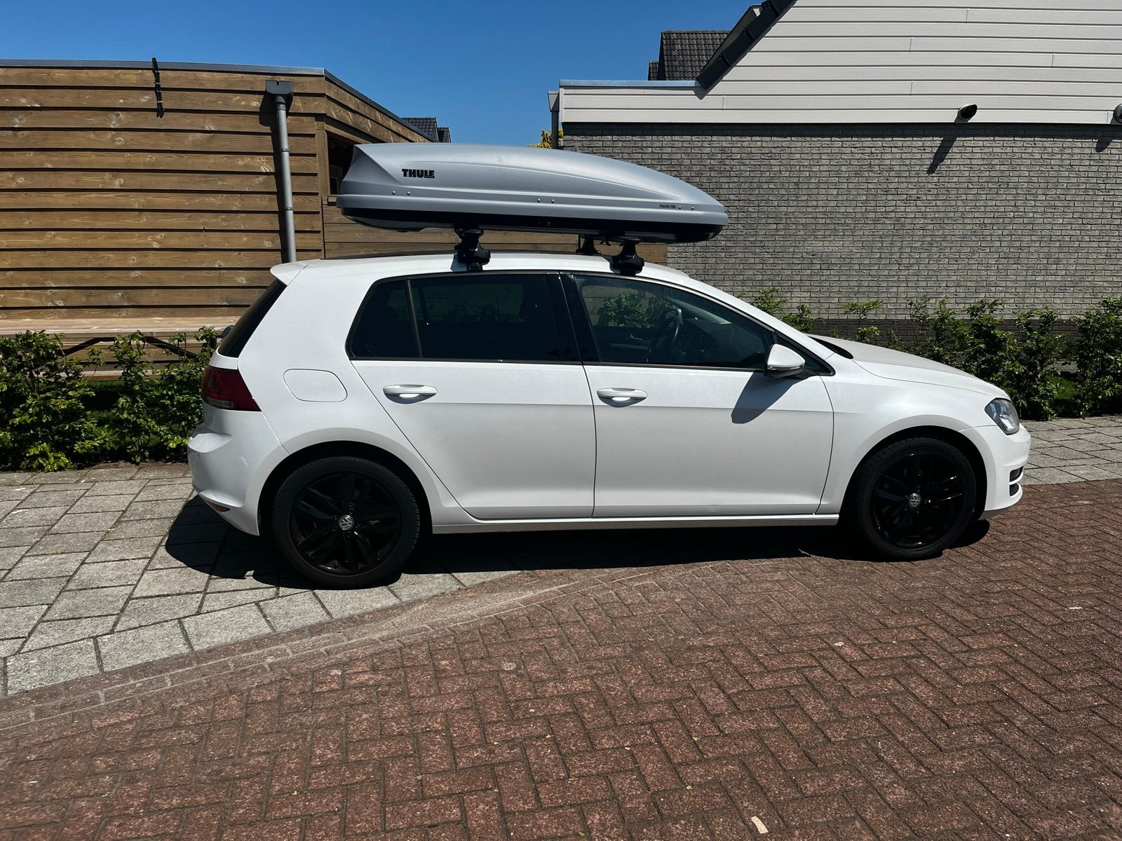Dakkoffer te huur, Ophalen