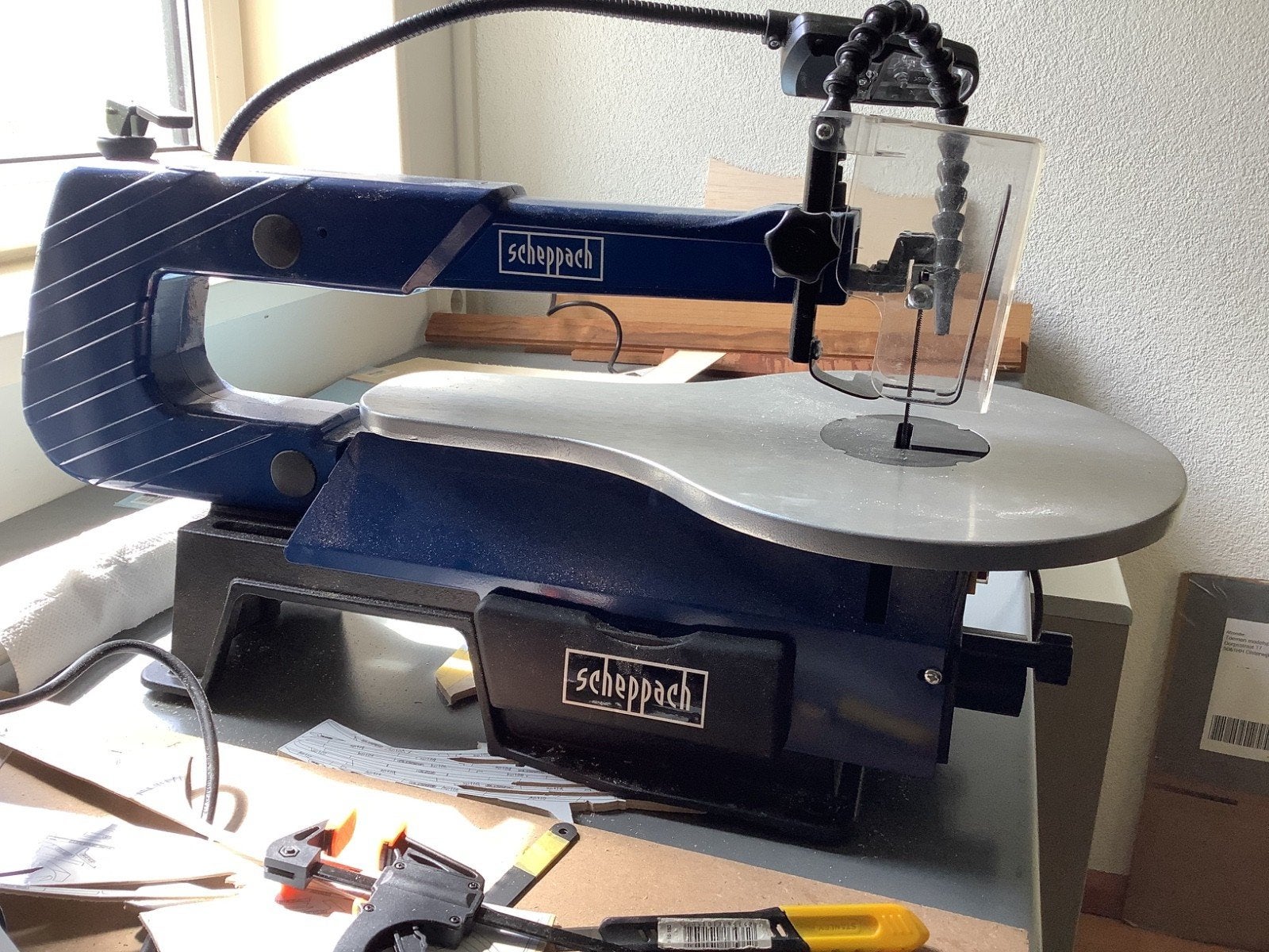 Nieuwe Scheppach figuurzaagmachine, Doe-het-zelf en Verbouw, Gereedschap | Zaagmachines, Ophalen, Minder dan 30 mm, Scheppach