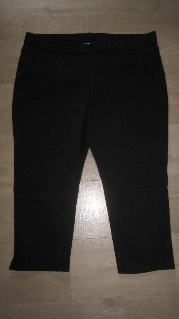 Janina zwarte driekwart broek/kuitbroek maat 48., Zwart, Maat 46/48 (XL) of groter, Ophalen of Verzenden, Zo goed als nieuw