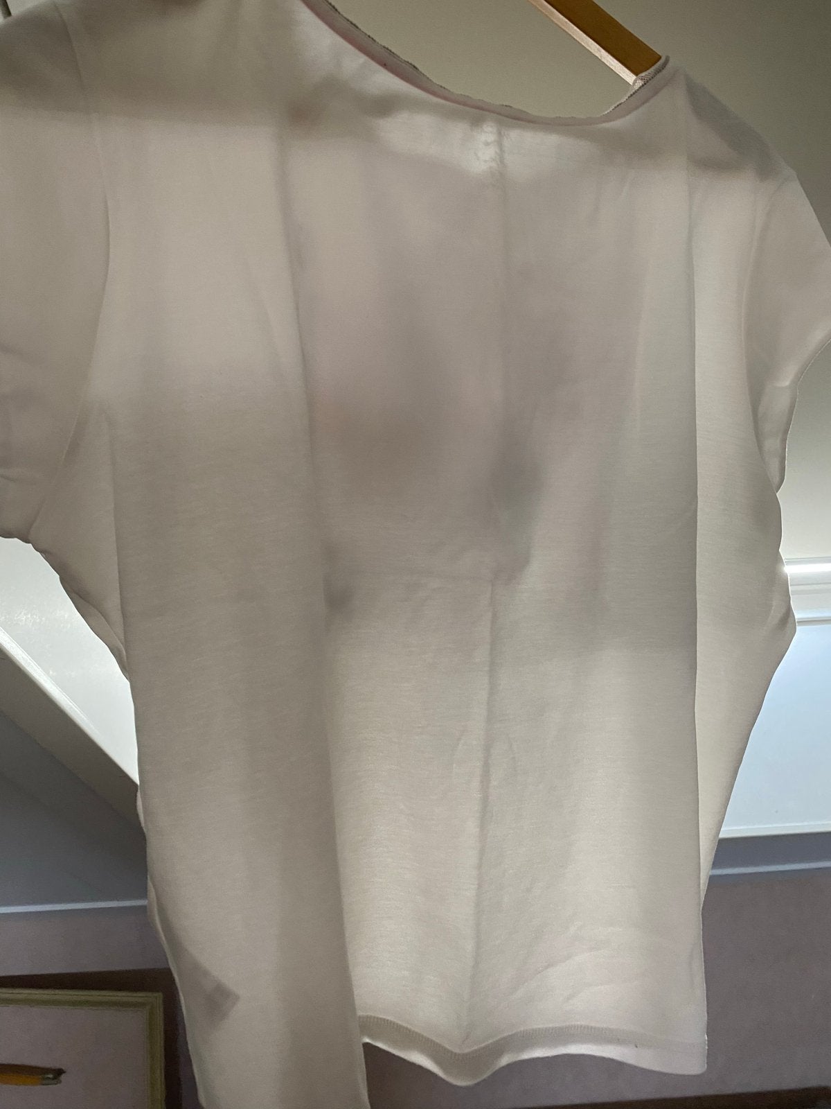 Marccain N6 T-shirt wit met aangeknipte mouw, Kleding | Dames, T-shirts, Wit, Maat 42/44 (L), Ophalen of Verzenden, Zo goed als nieuw