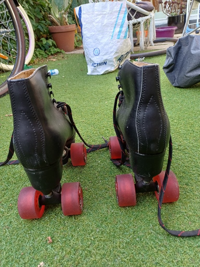 Roller skates otrs maat 39, Ophalen, Zo goed als nieuw