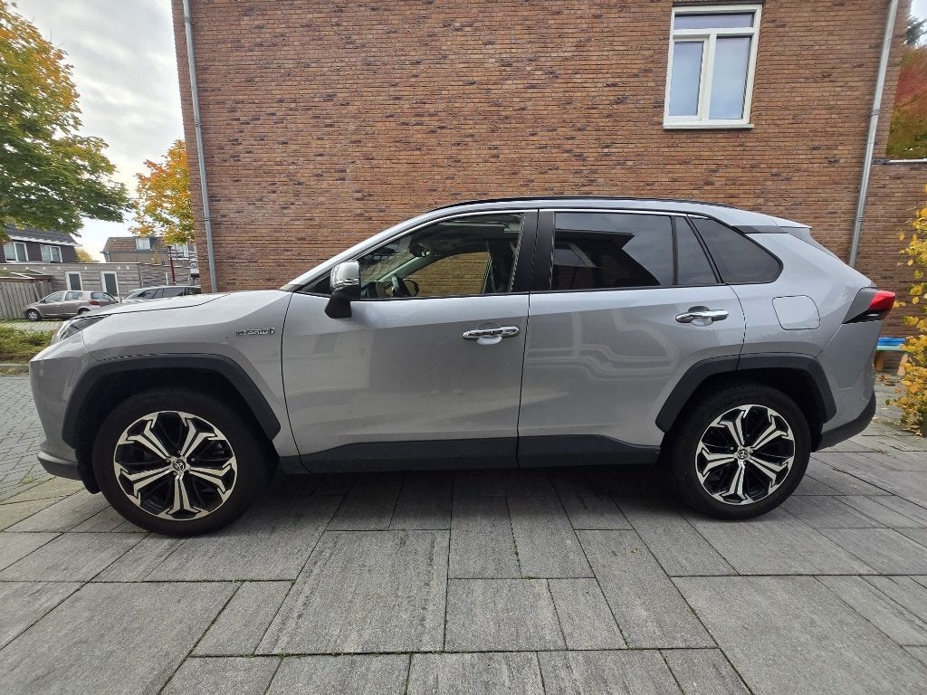 Toyota Rav4 2.5 Hybrid All wheel Drive, Auto's, Emergency brake assist, Zwart, 4 cilinders, 2487 cc