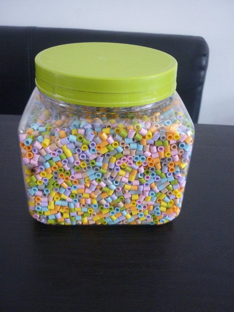 Strijkkralen Ikea / pastel kleur, Ophalen of Verzenden, Zo goed als nieuw, Knutselen