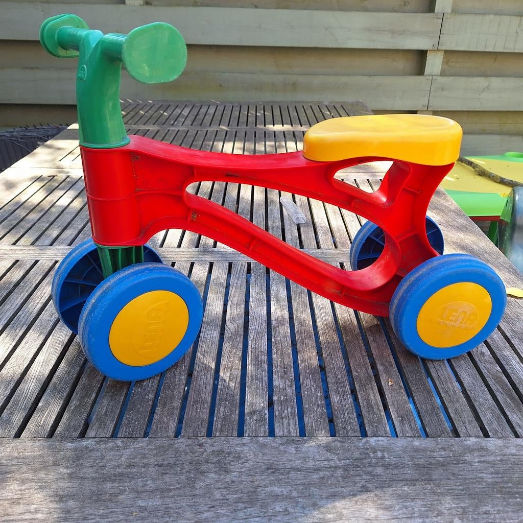 Kleurrijke loopfiets voor peuters, Ophalen of Verzenden, Gebruikt, Loopfiets