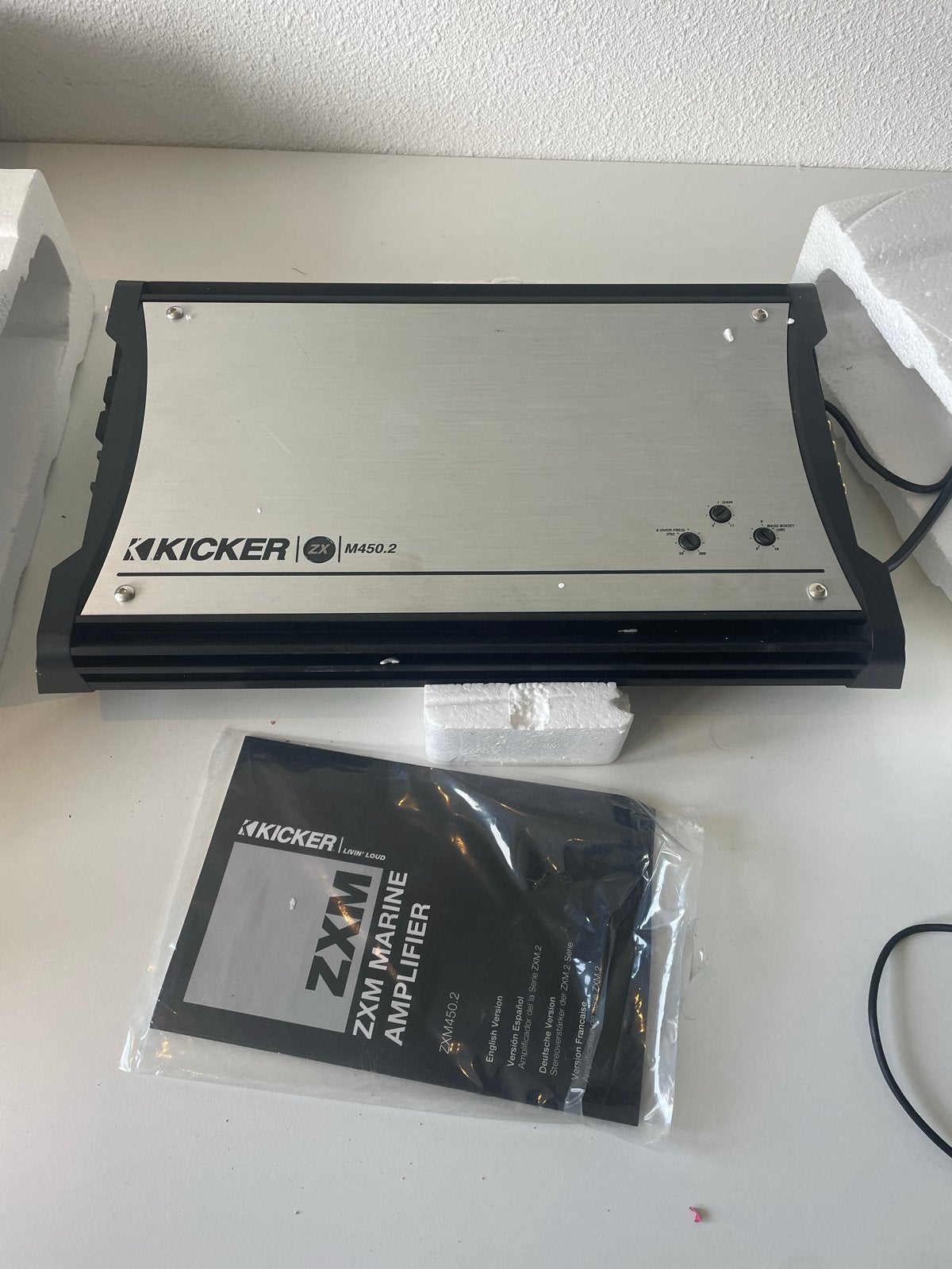 Kicker ZXM450.2 Marine Versterker