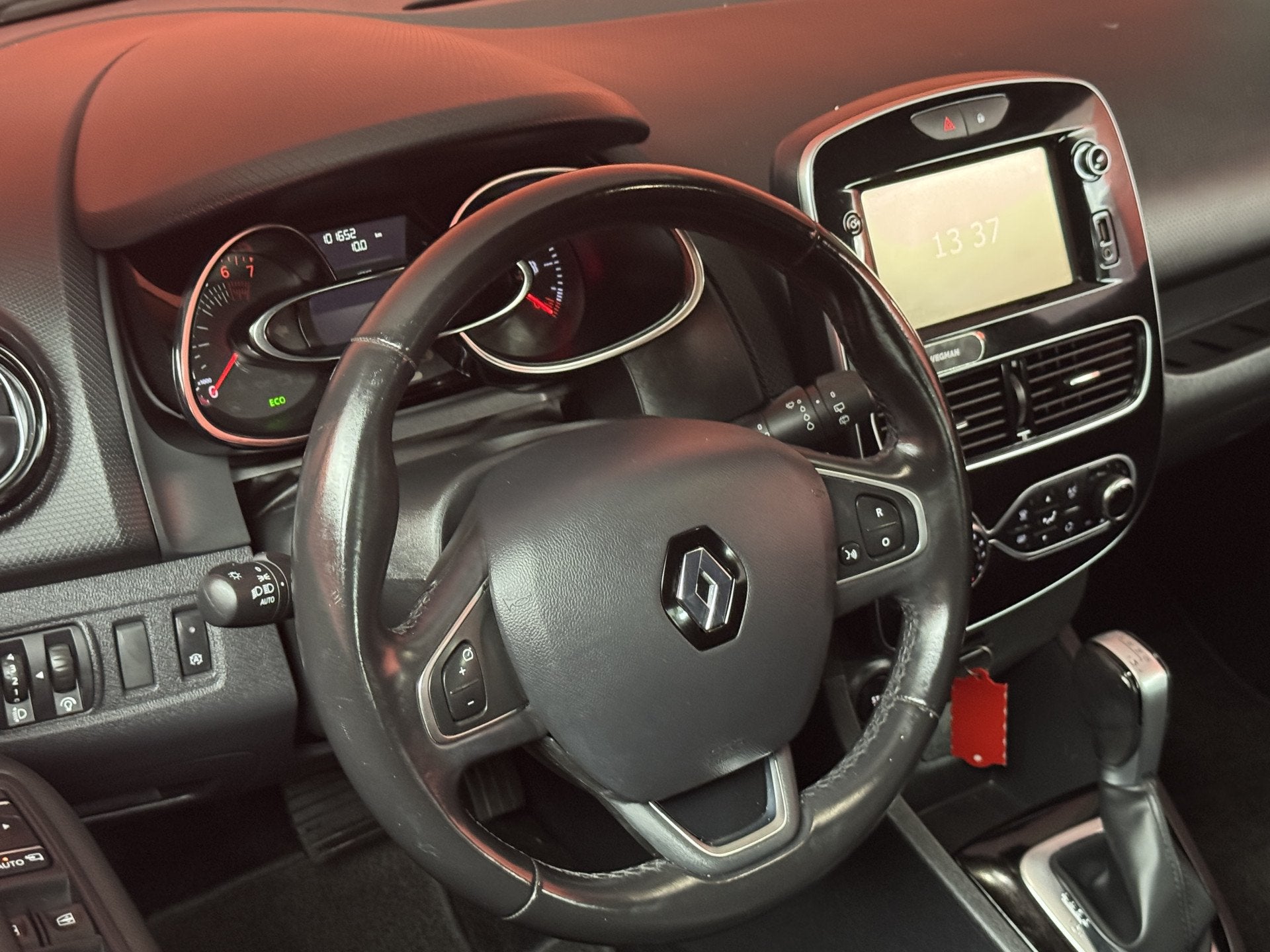 Renault Clio 1.2 TCe Intens | LED | Climate Control | Naviga, Auto's, Gebruikt, Alcantara, 49 €/maand, 19 km/l