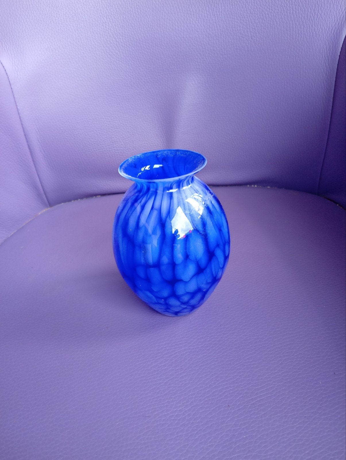 Mooie blauwe glazen vaas met uniek patroon, Antiek en Kunst, Ophalen of Verzenden