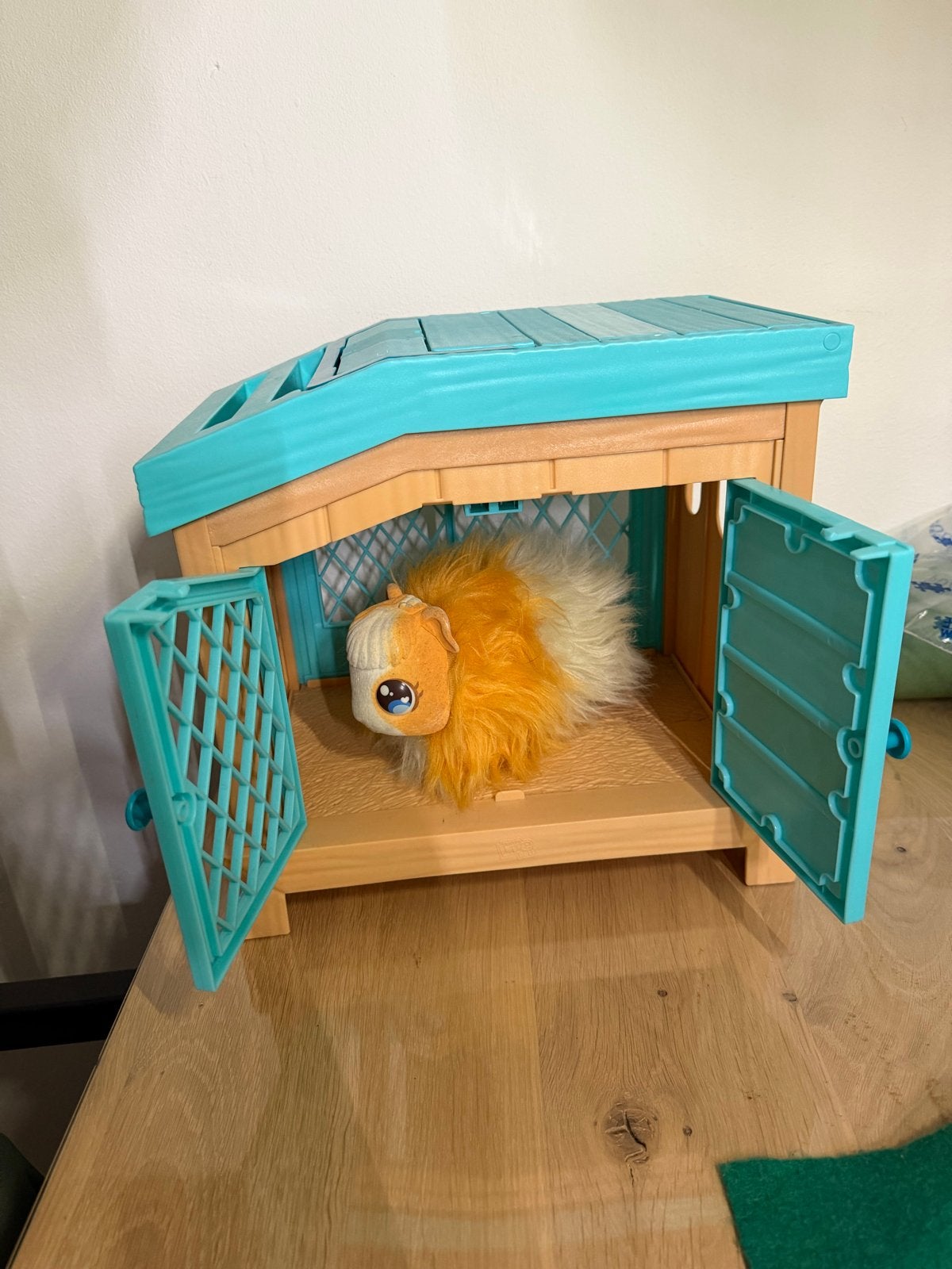 Little Live Pets My Pet Piggie huis met cavia, Kinderen en Baby's, Ophalen, Zo goed als nieuw, Jongen of Meisje