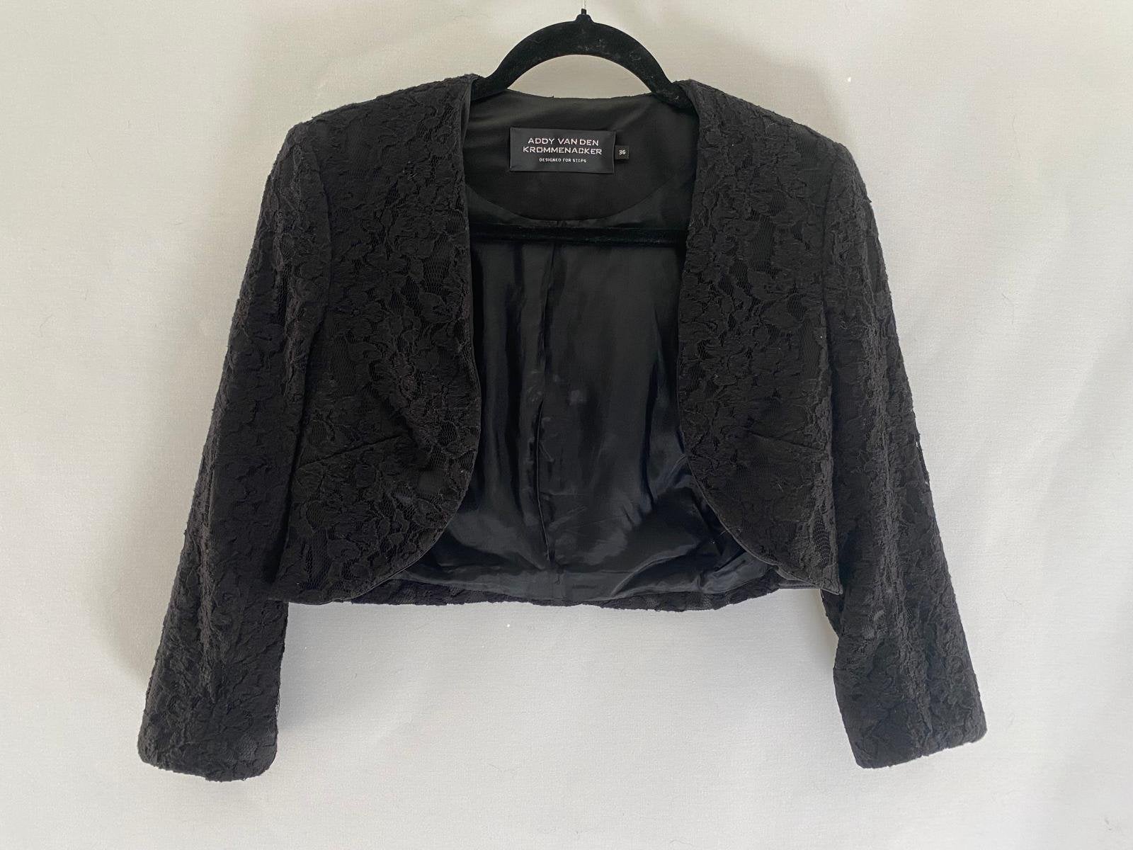 Addy van den Krommenacker Kant Bolero Blazer Maat 36  / S, Zwart, Ophalen of Verzenden, Zo goed als nieuw, Jasje