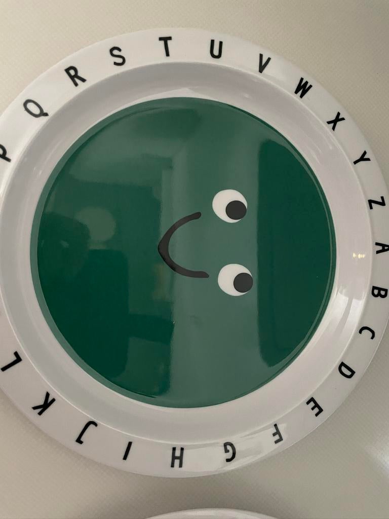 4 leuke nieuwe kinder bordjes zie op foto’s, Overige materialen, Nieuw, Ophalen of Verzenden, Bord(en)