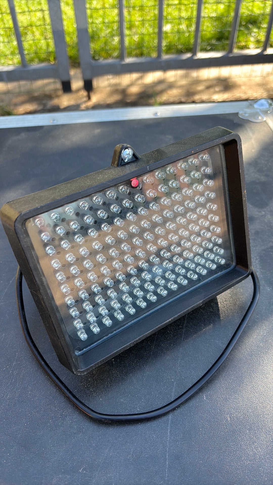 Infrarood LED schijnwerper 12V – IR Illuminator – Nachtzicht, Ophalen, Zo goed als nieuw