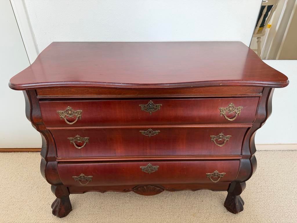 Klassieke bombé commode | mahonie | bronzen beslag, Ophalen