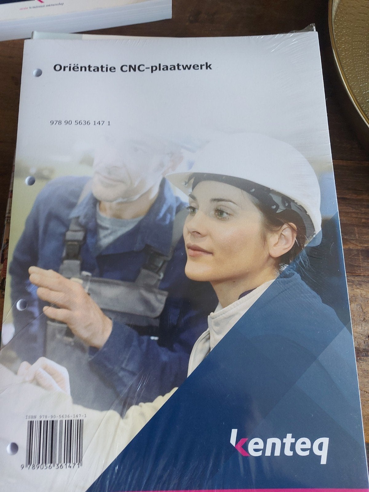 Oriëntatie CNC plaatwerk, Boeken, Ophalen of Verzenden, Zo goed als nieuw, Overige niveaus, Nederlands