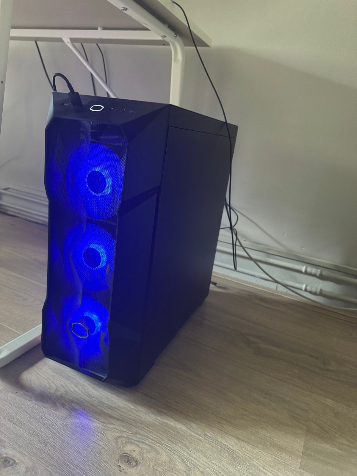 Gaming PC , Ryzen 7800X3D, 4070 Super, Ophalen, 32 GB, Zo goed als nieuw, Gaming