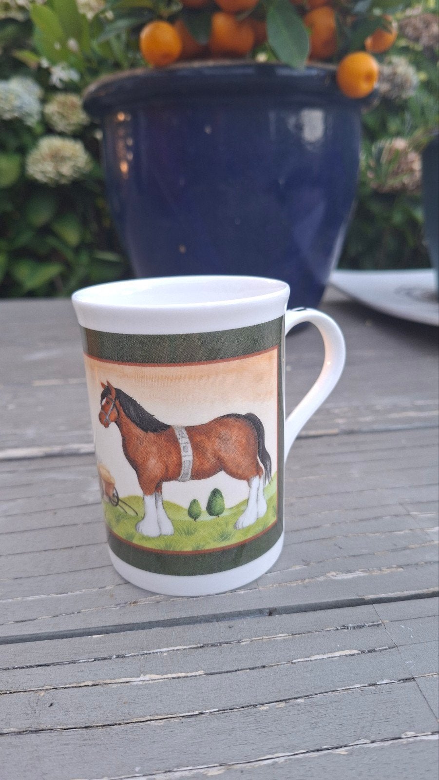 Crown Trent "Annandale Farm" paardenmok - Fijn porselein, Huis en Inrichting, Keuken | Servies, Ophalen of Verzenden, Zo goed als nieuw