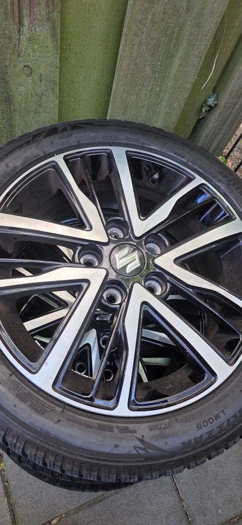 Orginele suzuki swift sport velgen + banden (2018-2026), Ophalen, Suzuki