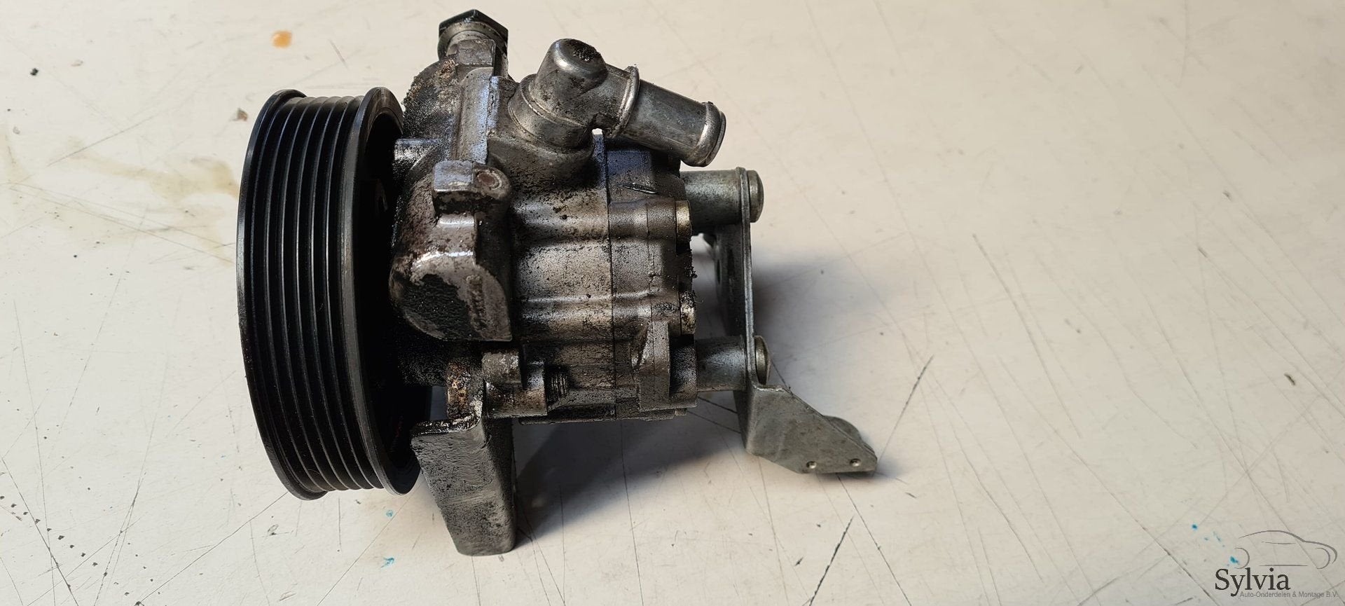 Stuurpomp stuurbekrachtigingspomp BMW 5 Serie E60 E61  M54 4, Auto-onderdelen, Besturing, Gebruikt, -, -, Ophalen of Verzenden