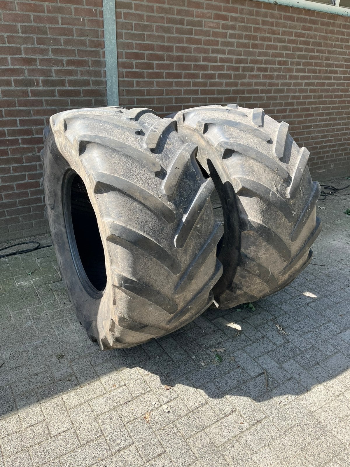 Set michelin 600/65r28 xm 28, Zakelijke goederen, Agrarisch | Onderdelen | Banden, Velgen en Assen, Ophalen