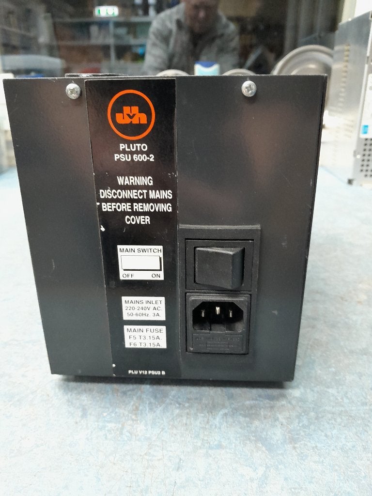 ERREL V12 voeding zwart Simply Wild, Euro, Ophalen of Verzenden, Gebruikt