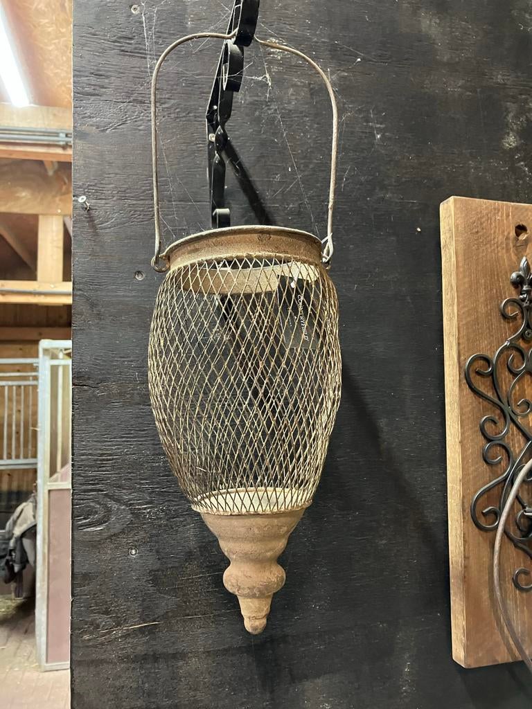 Rustieke hangkandelaar van metaal van Countryfield., 42 cm, Huis en Inrichting, Woonaccessoires | Kandelaars en Kaarsen, Ophalen of Verzenden