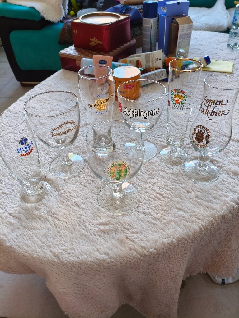 set 27 bierglazen, Verzamelen, Biermerken, Zo goed als nieuw, Glas of Glazen, Overige merken, Ophalen of Verzenden