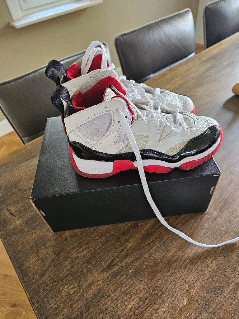 Air jordan, Kinderen en Baby's, Kinderkleding | Schoenen en Sokken, Ophalen, Gebruikt, Schoenen, Jordan