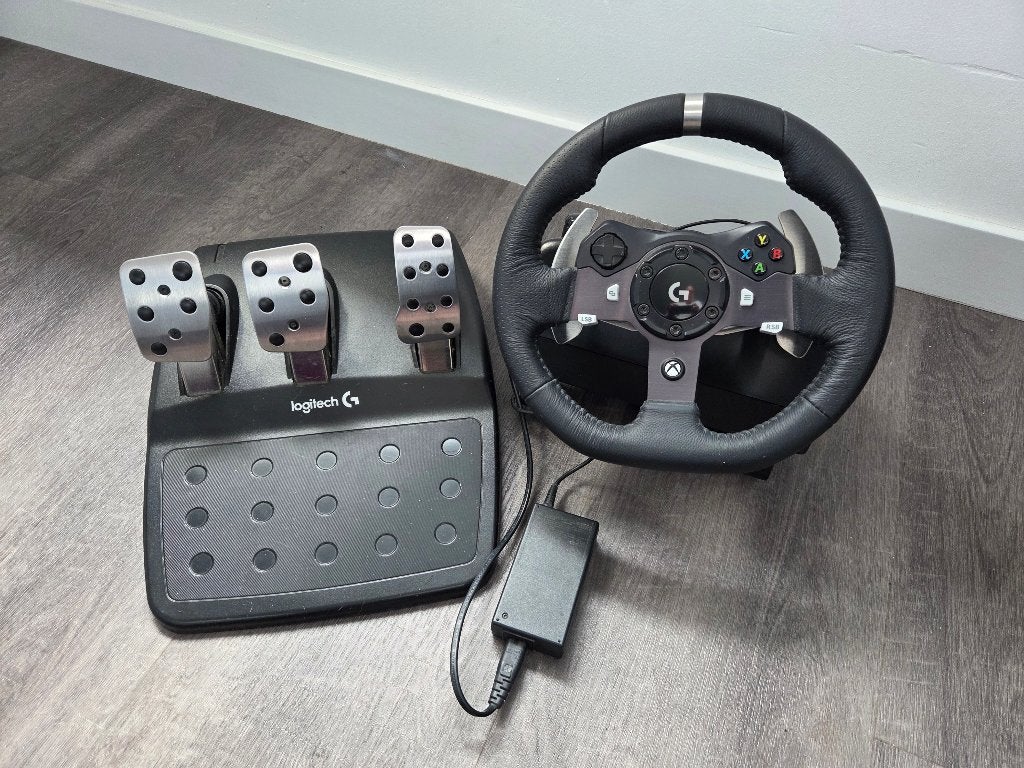 Logitech G G920 Driving Force-racestuur, Spelcomputers en Games, Spelcomputers | Xbox | Accessoires, Ophalen, Zo goed als nieuw