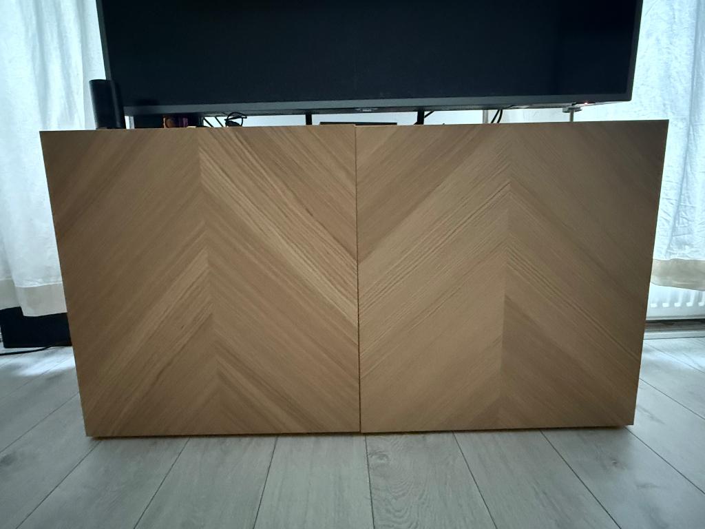 IKEA besta kast, Ophalen, 100 tot 150 cm, Eikenhout, Zo goed als nieuw