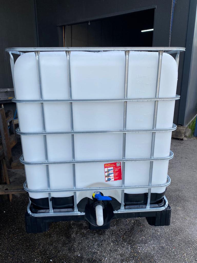 IBC vat 1000 liter. Eenmalig gebruikt en volledig schoon, Tuin en Terras, Regentonnen, 150 liter of meer, Ophalen, Gebruikt