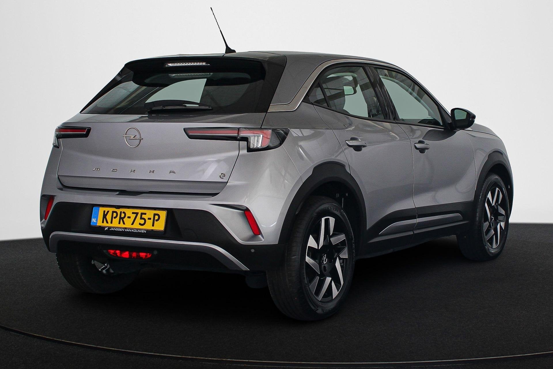 Opel Mokka-e Elegance 50-kWh 11kw bl. SOH 100% Achteruitrijc, Auto's, Parkeersensor, Gebruikt, 100 %, Mokka-e