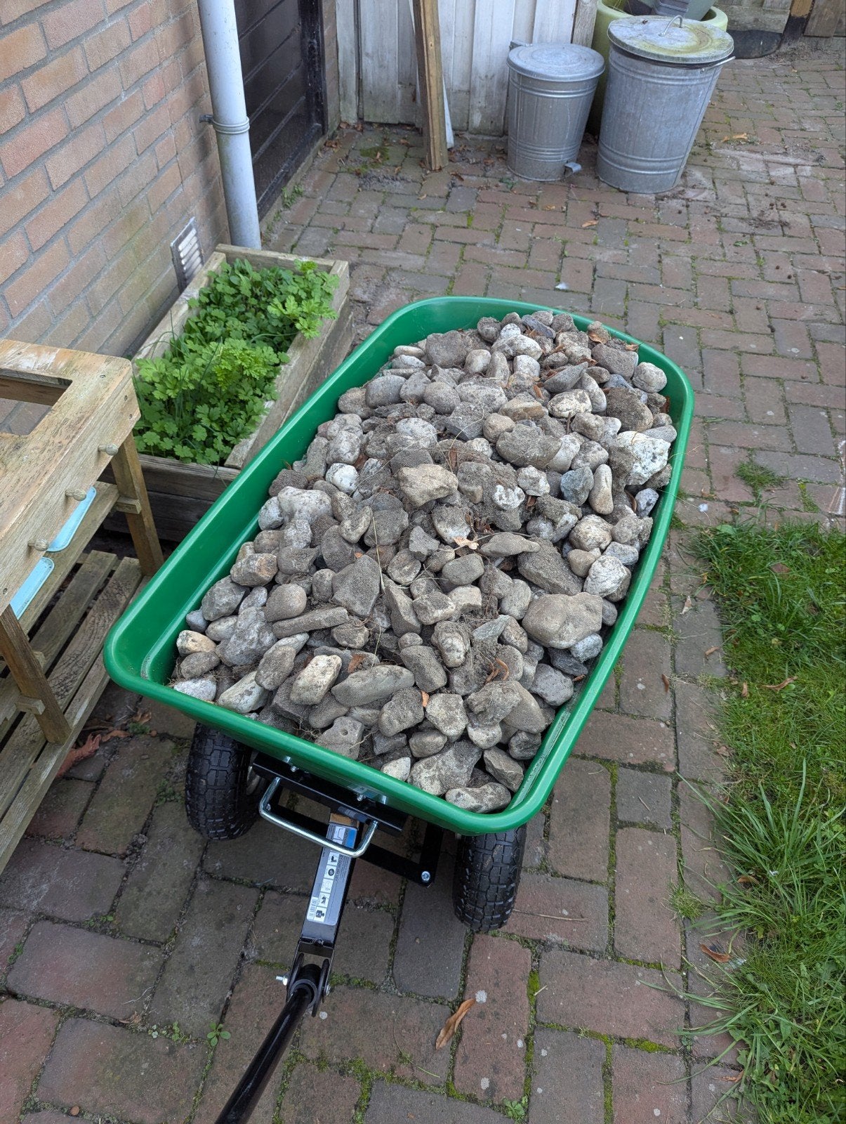 Grote grindstenen voor tuin of decoratie, Ophalen, Gebruikt, Grind