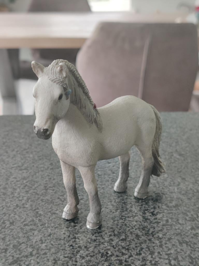 Schleich IJslander merrie 42430, Ophalen of Verzenden, Gebruikt, Paard, Beeldje of Figuurtje