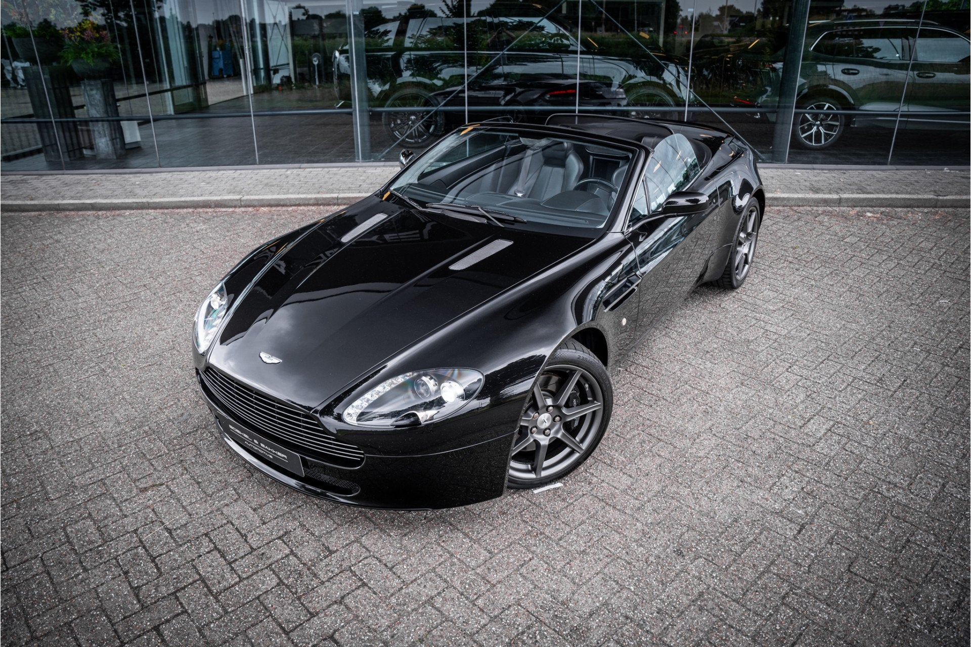 Aston Martin V8 Vantage Roadster 4.3 V8 Sportshift * Facelif, Auto's, Automaat, Achterwielaandrijving, Gebruikt, Cabriolet
