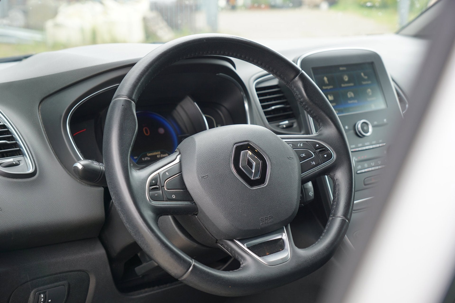 Renault Grand Scénic 1.2 TCe Intens 7p. | Gris Platine | R-, Auto's, Voorwielaandrijving, Dealer onderhouden, Gebruikt, 4 cilinders