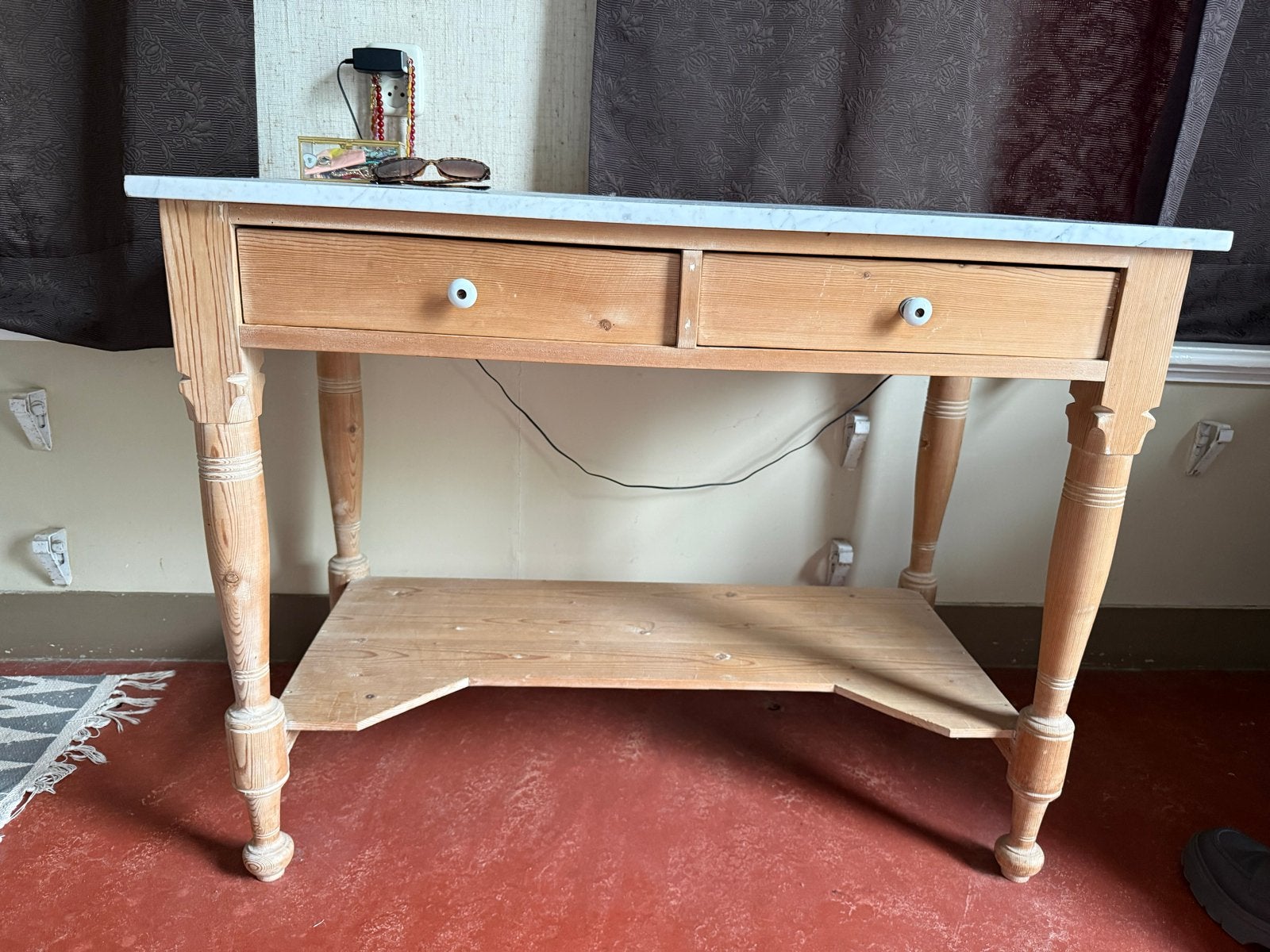 Houten ladekastje met marmeren blad, Antiek en Kunst, Ophalen of Verzenden