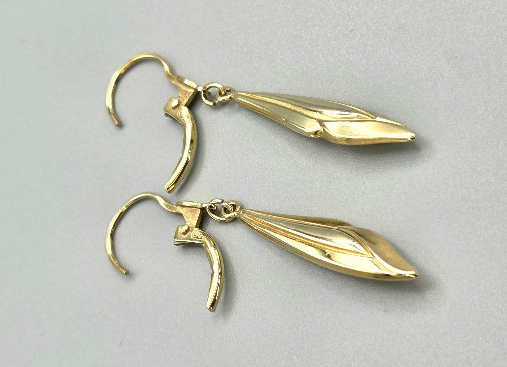 Vintage gouden pegel oorbellen. 2026/486, Sieraden, Tassen en Uiterlijk, Oorbellen, Hangers, ., Ophalen of Verzenden, Zo goed als nieuw