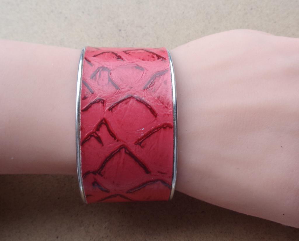 zilveren klemarmband met rood slang patroon [1021], Ophalen of Verzenden, Zo goed als nieuw, Zilver, Zilver