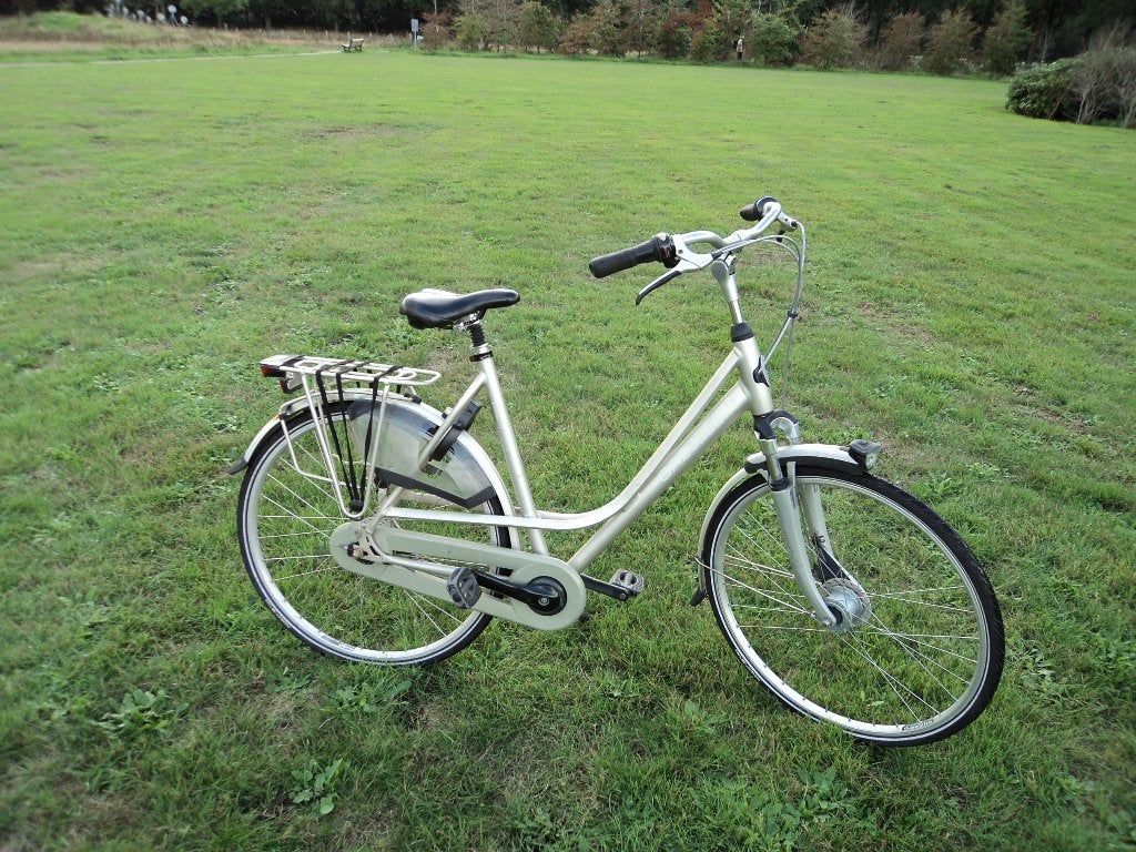 Te koop Gazelle dames fiets,, Fietsen en Brommers, Versnellingen, 56 cm of meer, Zo goed als nieuw, Ophalen