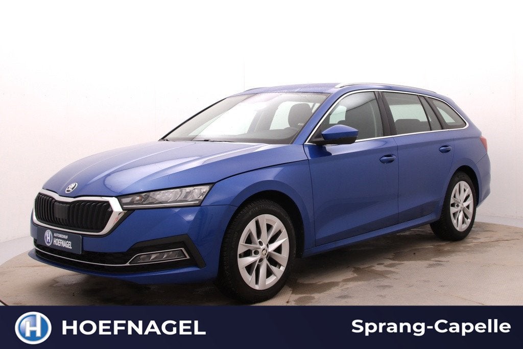 Skoda Octavia Combi 1.5 e-TSI Style | Adaptive Cruise | Navi, Stof, Zwart, 4 cilinders, 150 pk