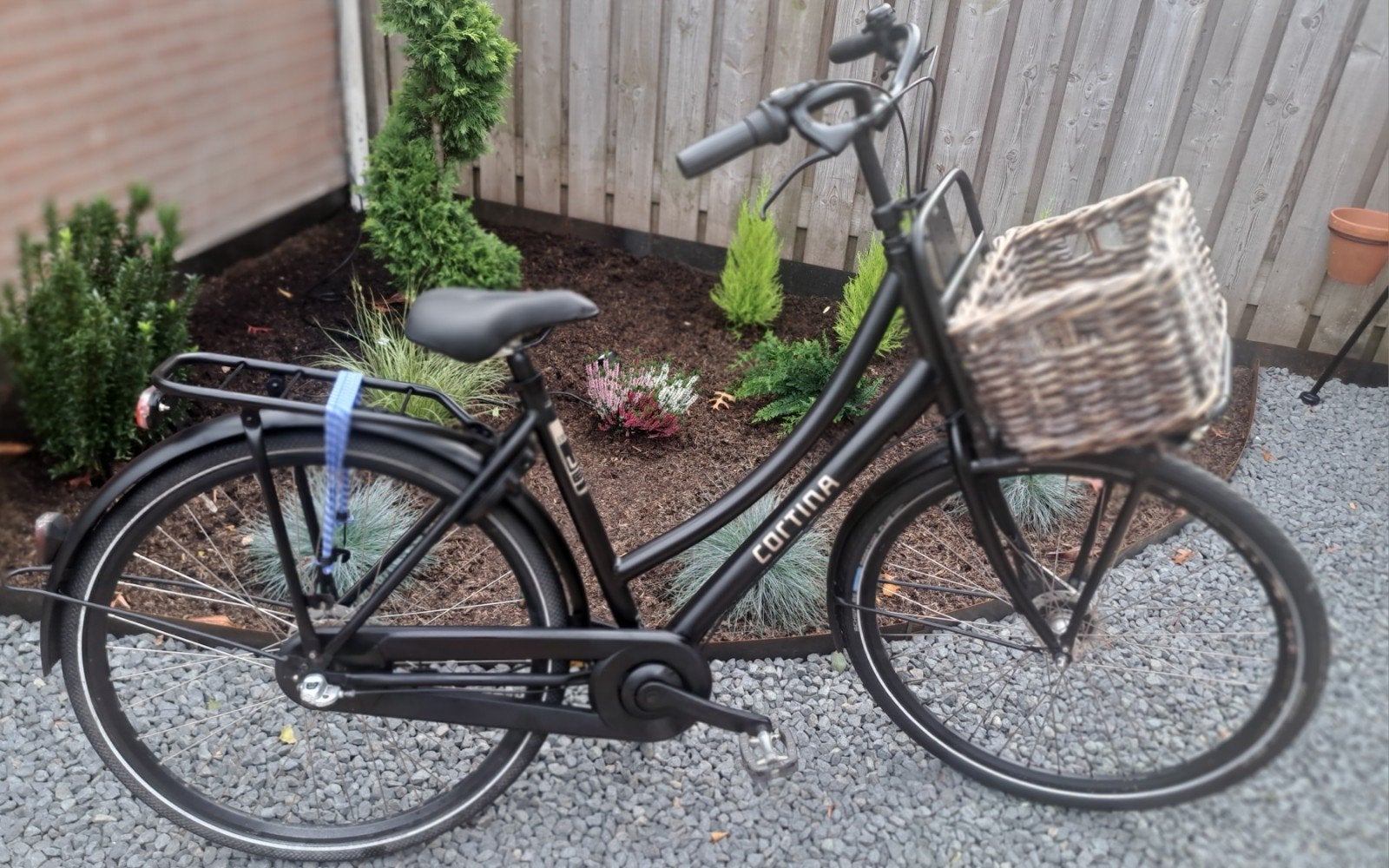 Matzwarte CORTINA met 3 versnellingen 28inch. Frame 50cmh, (Extra) lage instap, Zo goed als nieuw, 50 tot 53 cm, Trommelrem