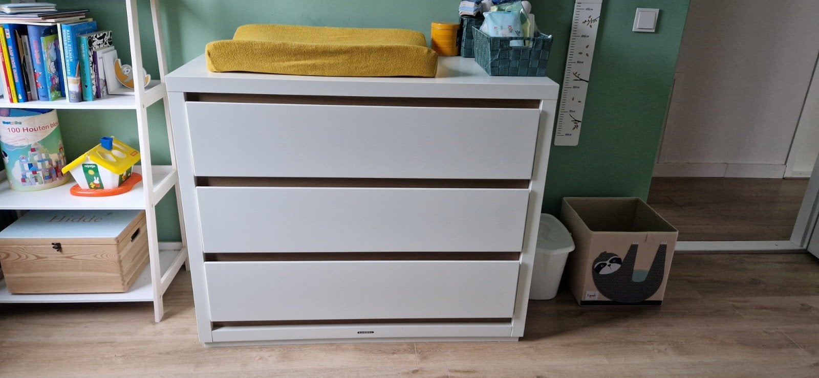Commode met drie ruime lades, merk: Kidsmill, kleur: wit., Ophalen, Gebruikt, 50 tot 70 cm, 100 cm of meer