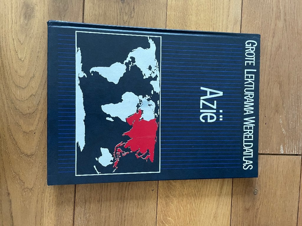Grote lekturama wereldatlas Azië, Overige atlassen, Overige gebieden, Ophalen of Verzenden, Zo goed als nieuw