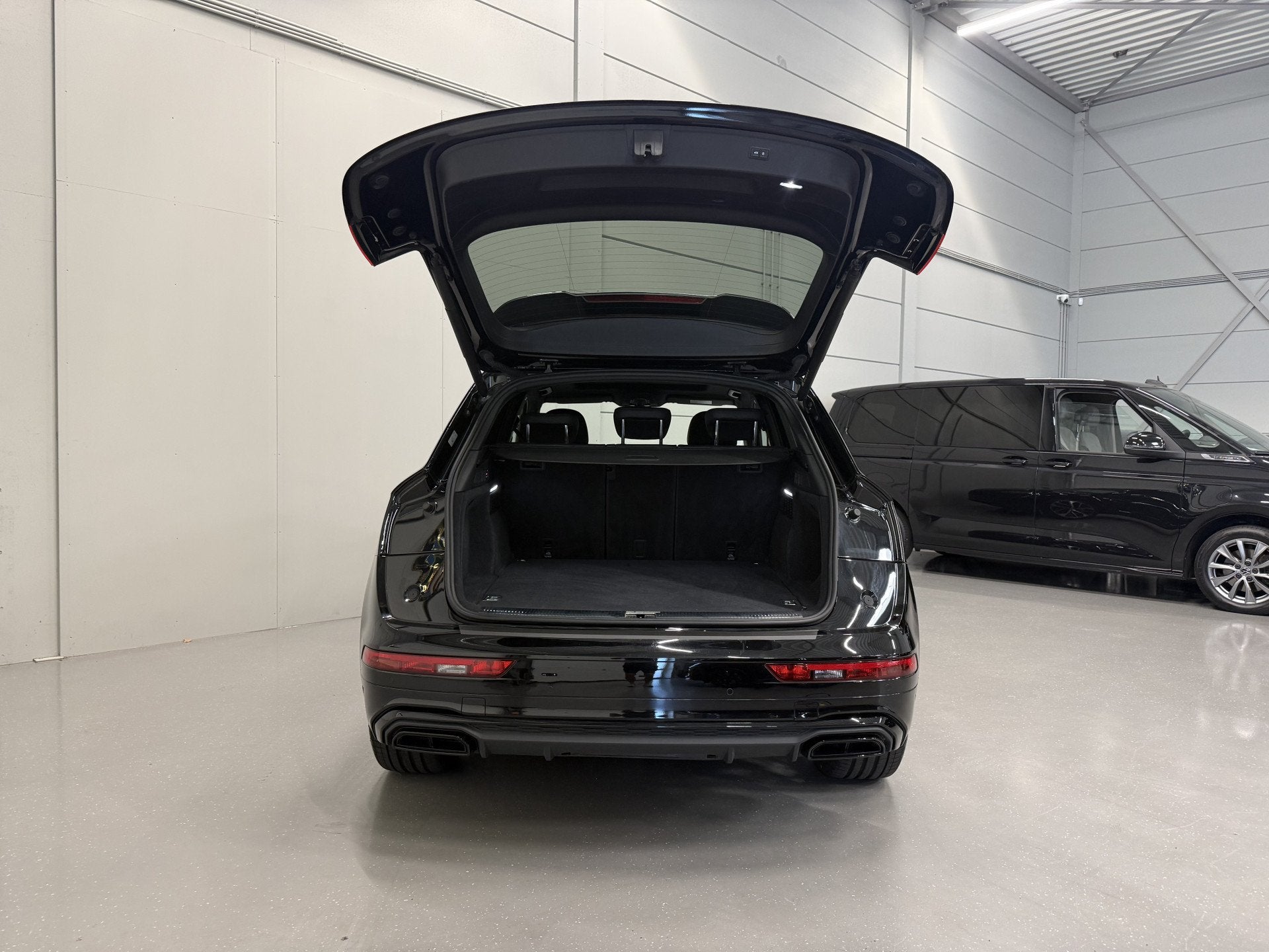 Foto 59 van Audi Q5 55 TFSI e quattro 3x S-Line PANO/LUCHTVERING/TREKHAA